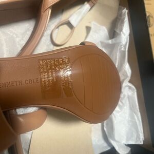 Kenneth Cole size 11